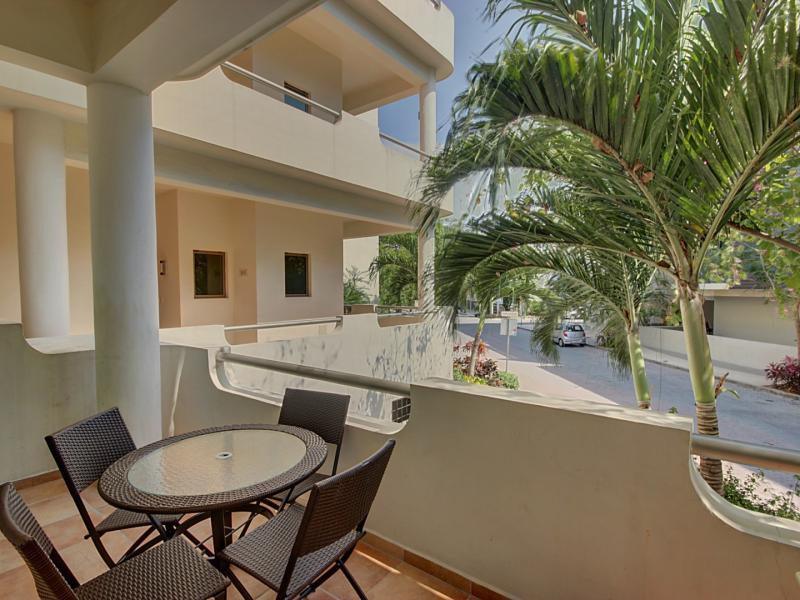 Riviera Maya Suites