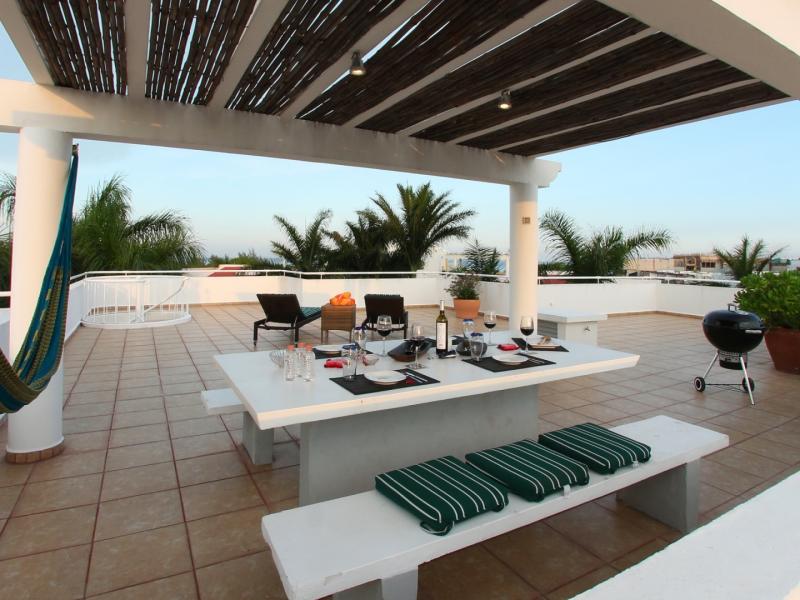 Riviera Maya Suites