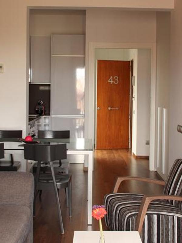 MH Apartments Center