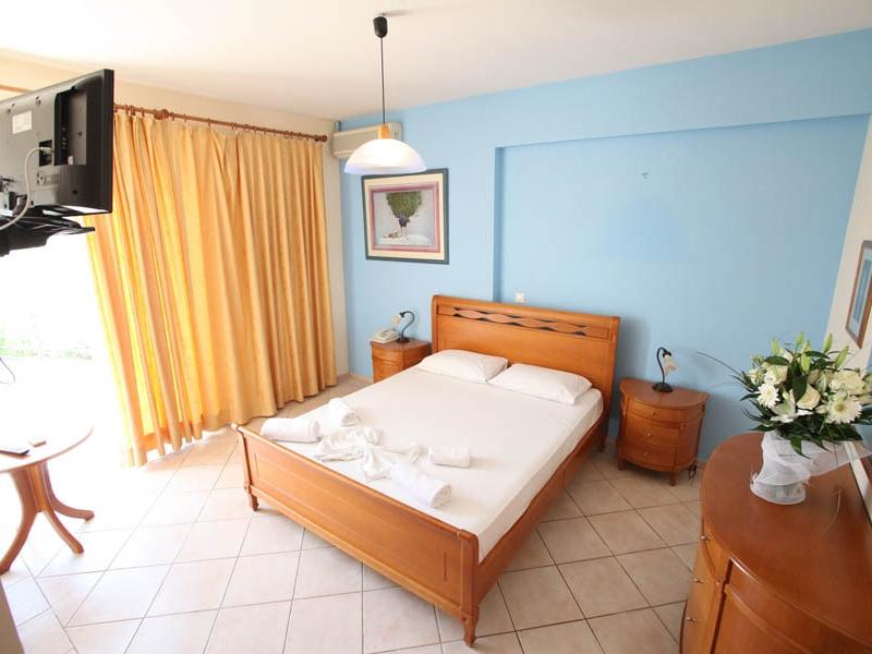 Iria Beach Hotel