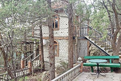 Дельфин База Отдыха (Ласпи)