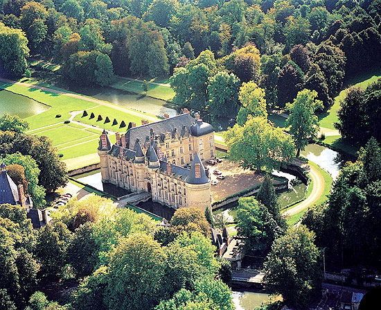 Chateau D`Esclimont