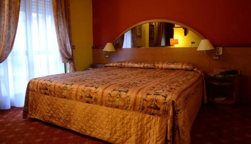 Hotel Carrobbio