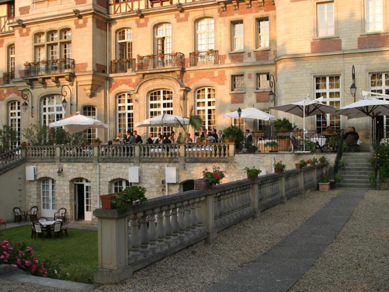 Chateau de Montvillargenne