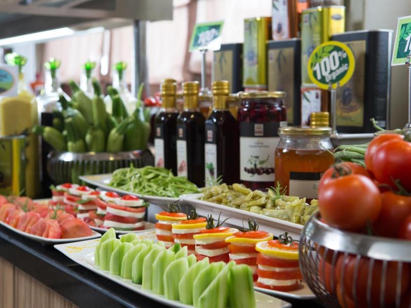 Paloma Marina Suites