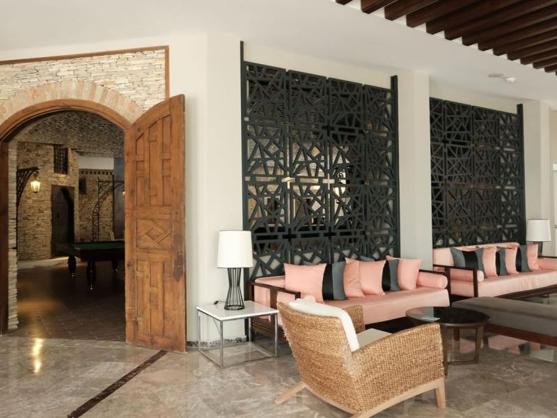 Paloma Marina Suites