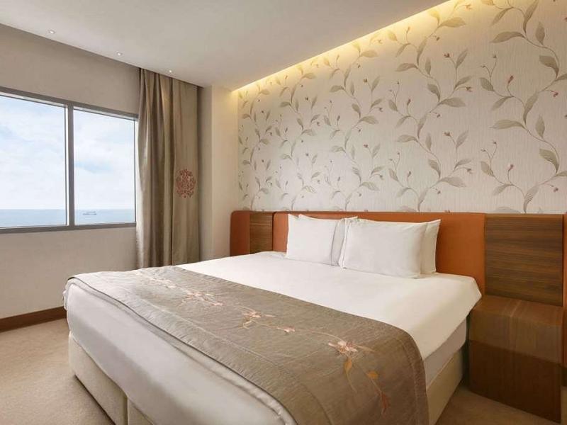 Ramada Plaza by Wyndham Istanbul Atakoy