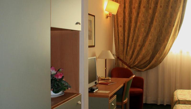Hotel Rege