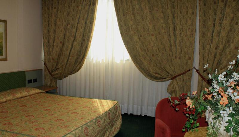 Hotel Rege