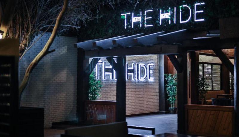 Emirates Park Zoo & Resort