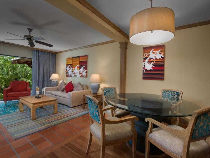 Marriotts Phuket Beach Club