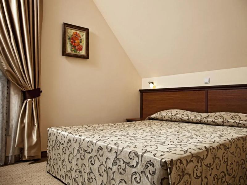 Hotel Favorit