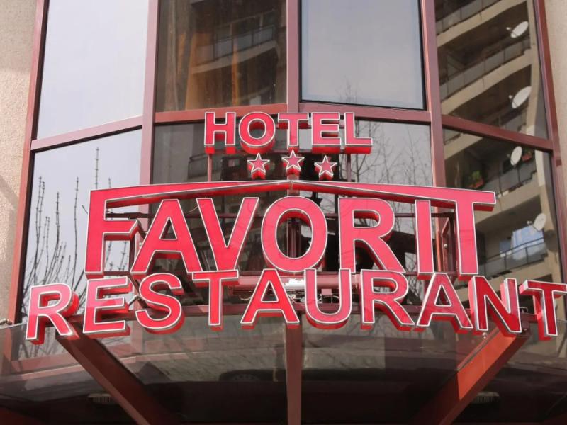 Hotel Favorit