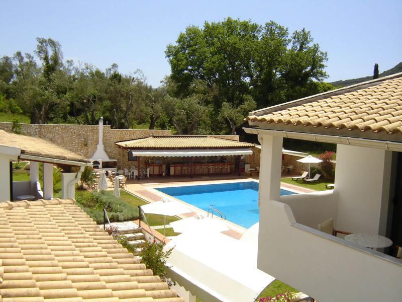 Paradise Inn