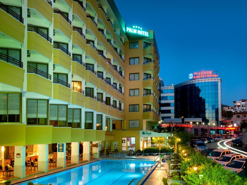 Palm Hotel