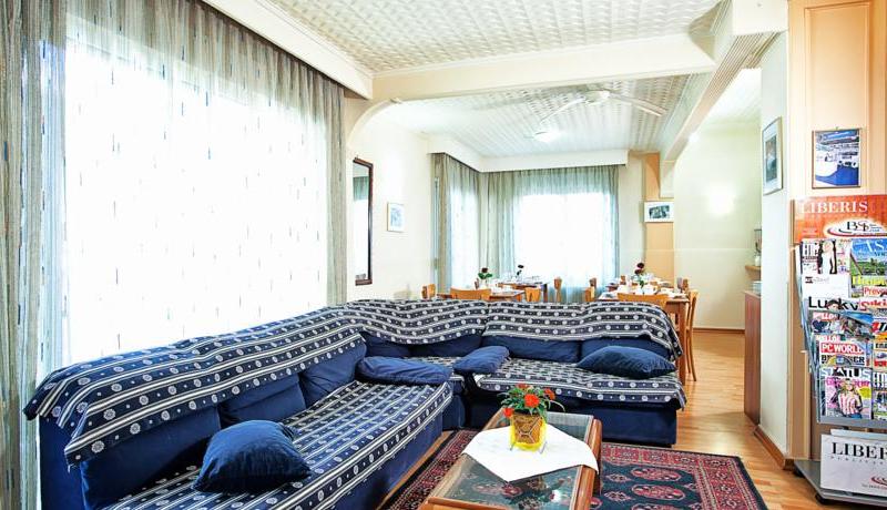 Keletron Hotel
