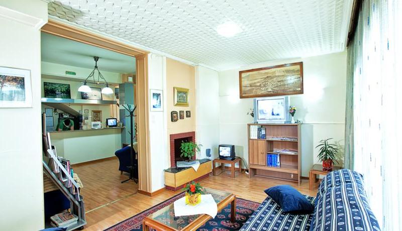 Keletron Hotel