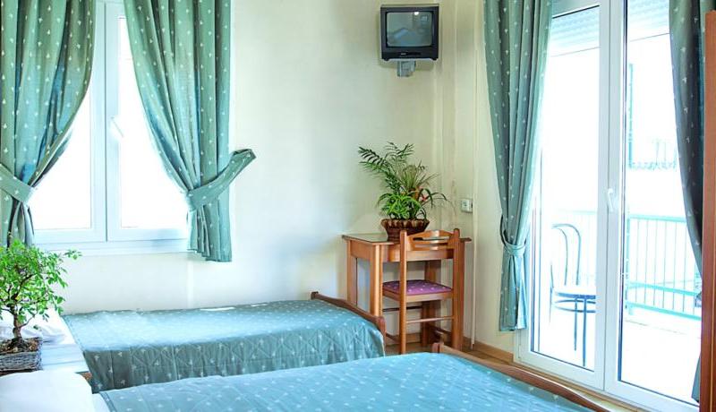 Keletron Hotel