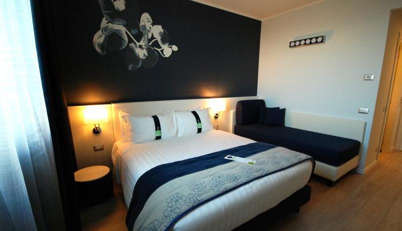 Holiday Inn Milan Nord Zara