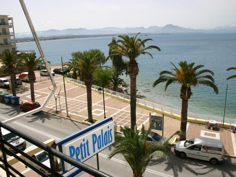 Petit Palais Hotel