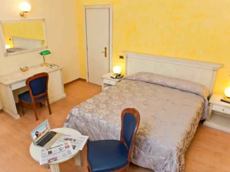 Hotel City