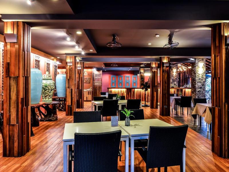 Lap Roi Karon Beachfront