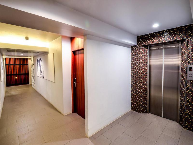 Lap Roi Karon Beachfront