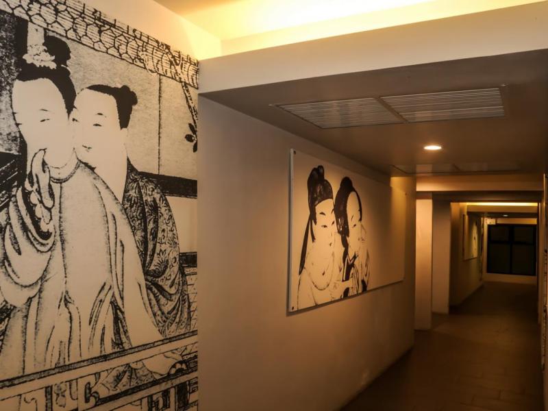 Lap Roi Karon Beachfront