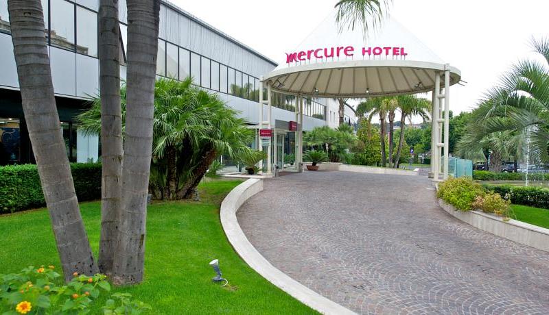 Mercure Roma West