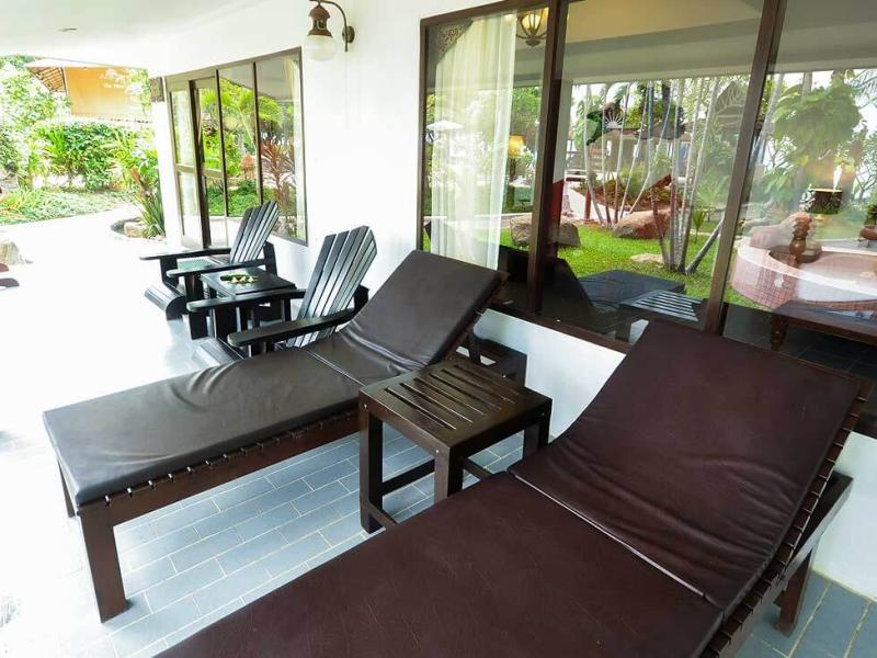 Chaweng Buri Resort