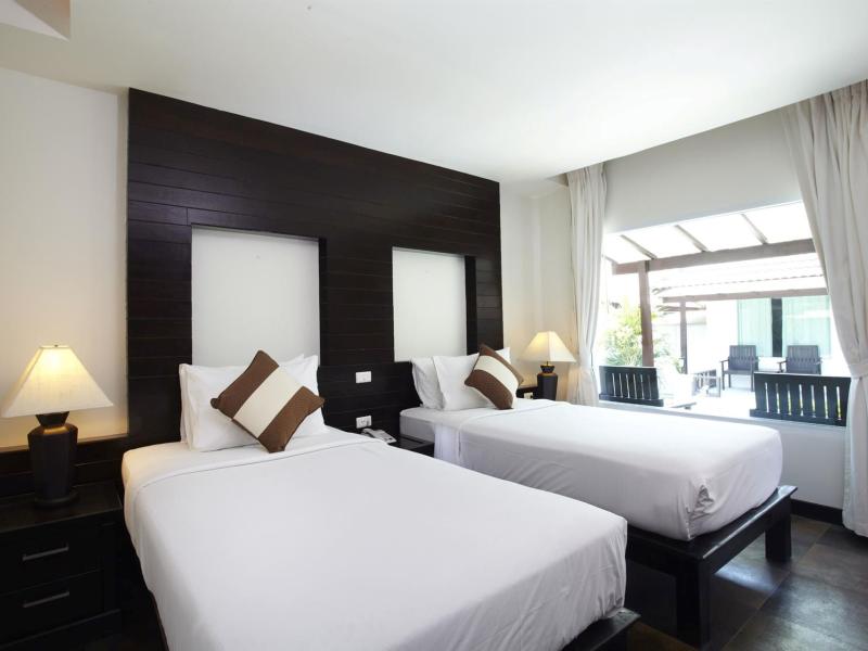 Chaweng Cove Beach Resort