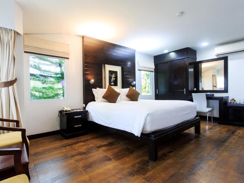 Chaweng Cove Beach Resort