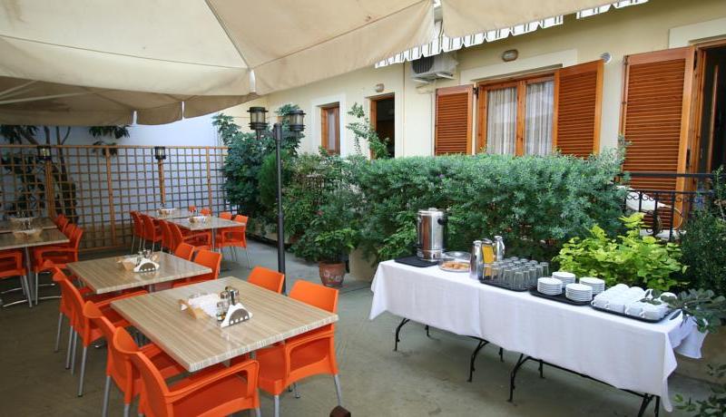 Ellopia Hotel