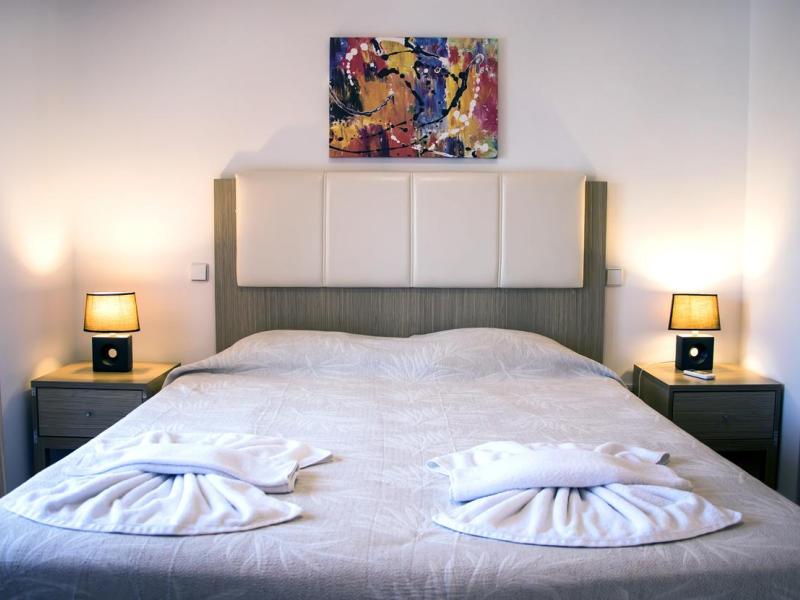 Gennadi Gardens Apartments