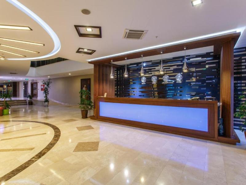 Lucida Beach Hotel