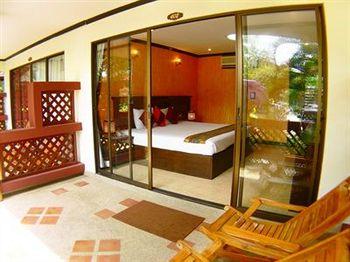 Chaweng Villa Beach Resort