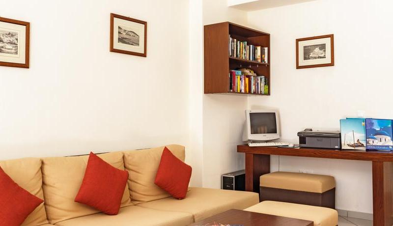 Aeolos Hotel