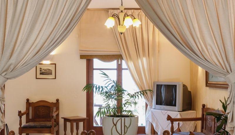 Aeolos Hotel