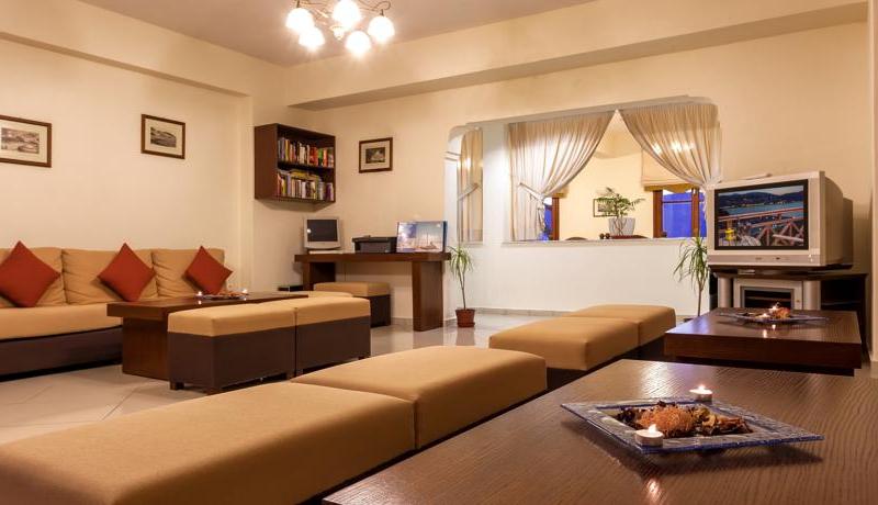Aeolos Hotel