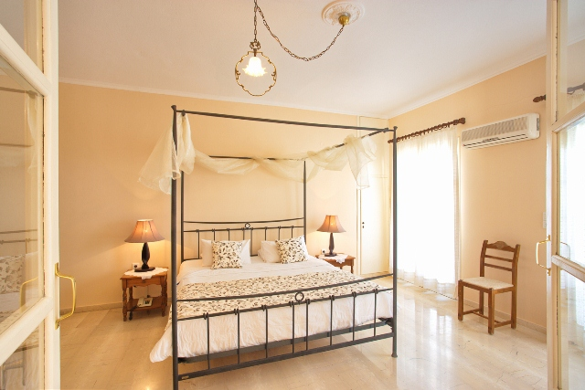Bouradanis Village Hotel