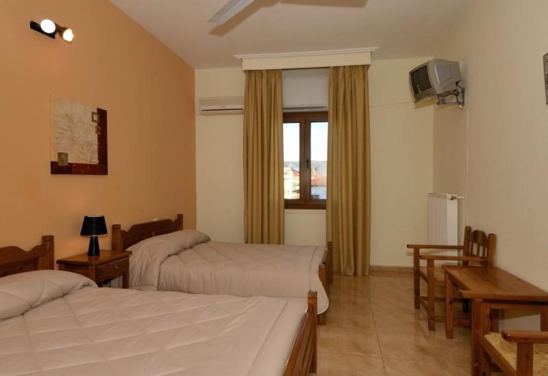 Izela Hotel