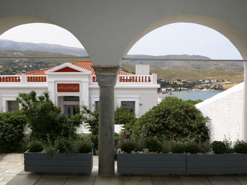 Micra Anglia Boutique Hotel