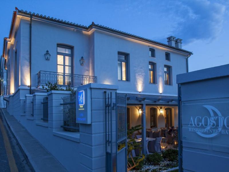 Micra Anglia Boutique Hotel