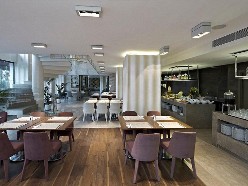 Ramada Istanbul Grand Bazaar Hotel