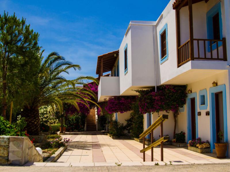 Spiros-Soula Family Hotel & Apartments