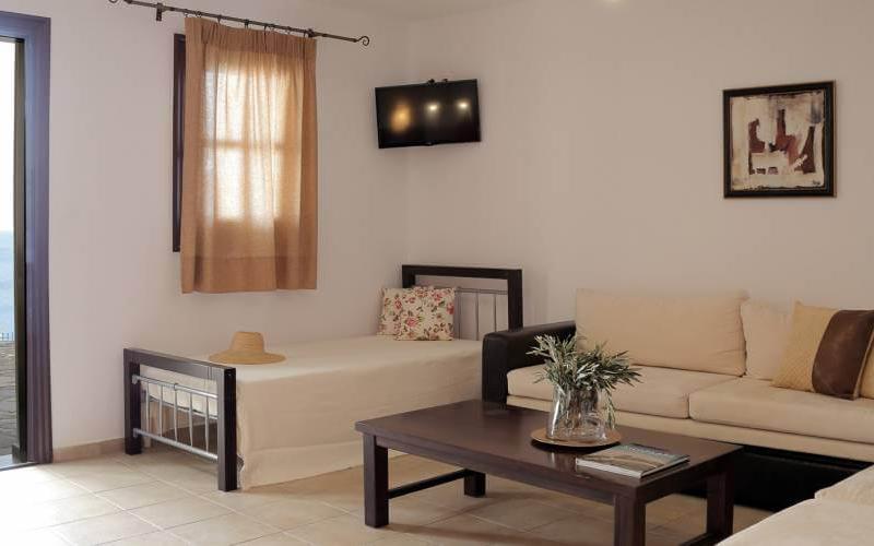 Yalis Hotel