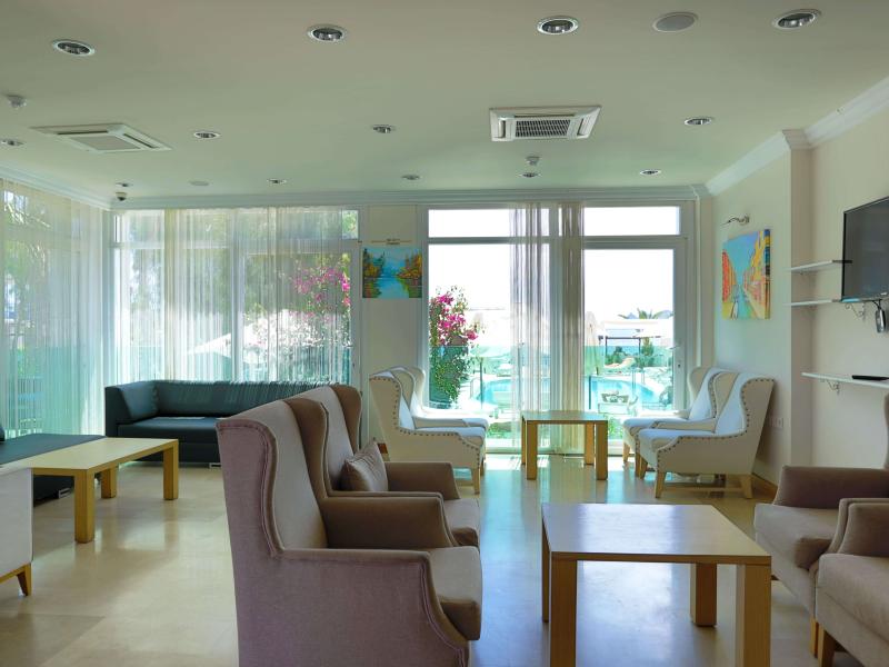 Dragut Point North Hotel