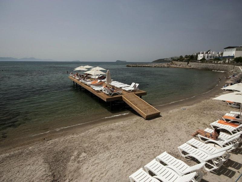 Dragut Point South Hotel