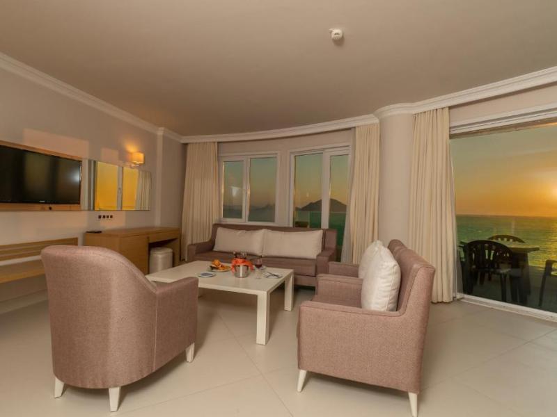 Dragut Point South Hotel