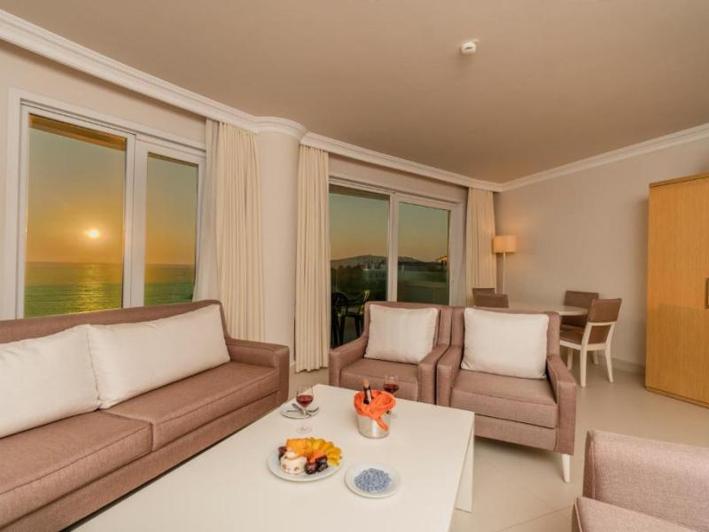 Dragut Point South Hotel